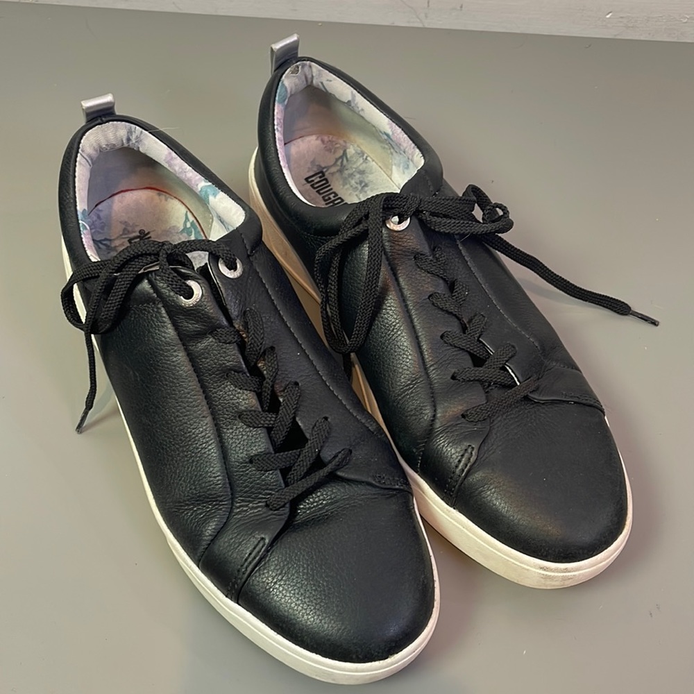 COUGAR BLOOM LEATHER SNEAKER 10